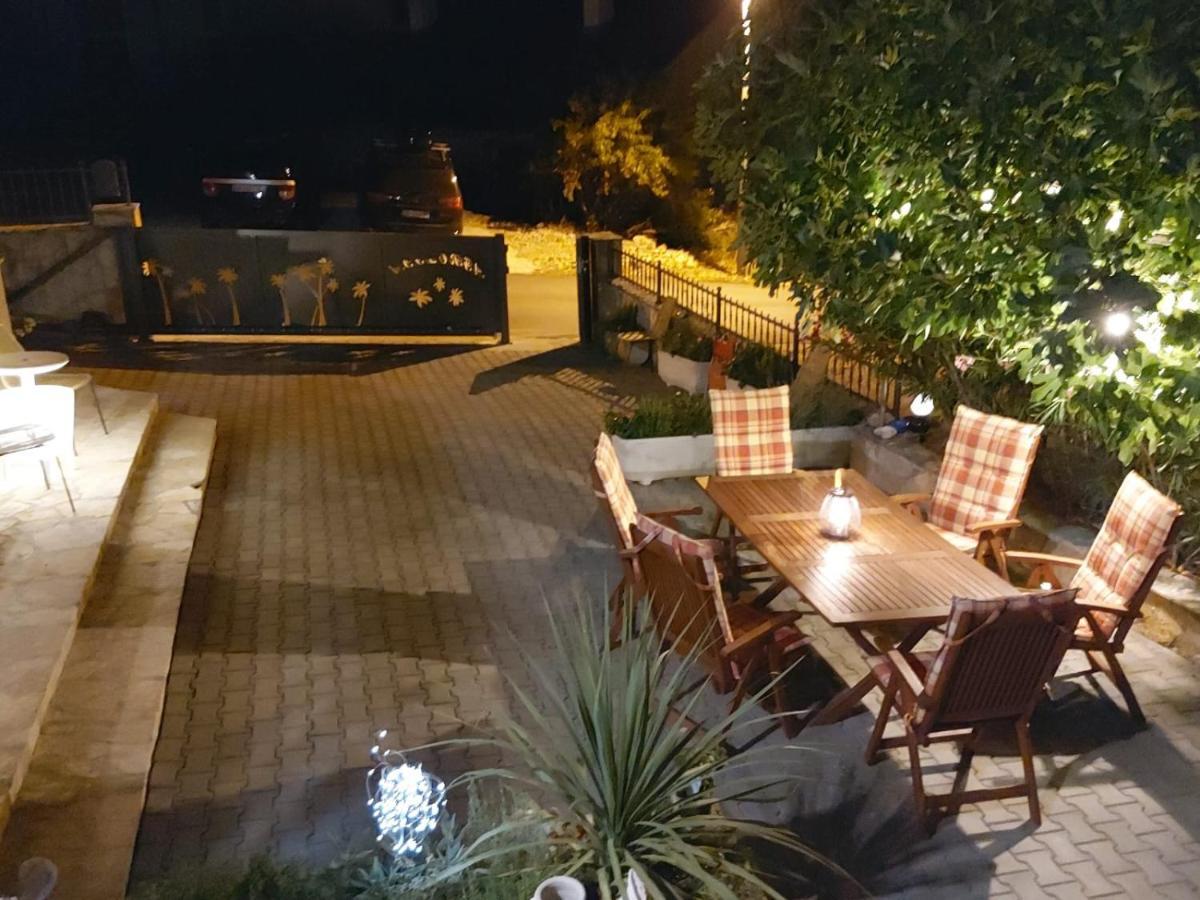 Apartmani Afrodita Sutivan Extérieur photo