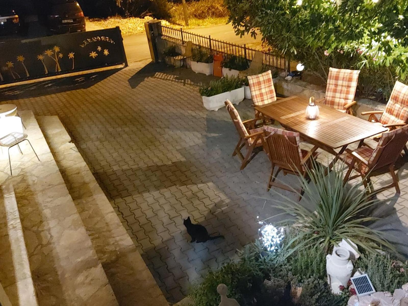Apartmani Afrodita Sutivan Extérieur photo