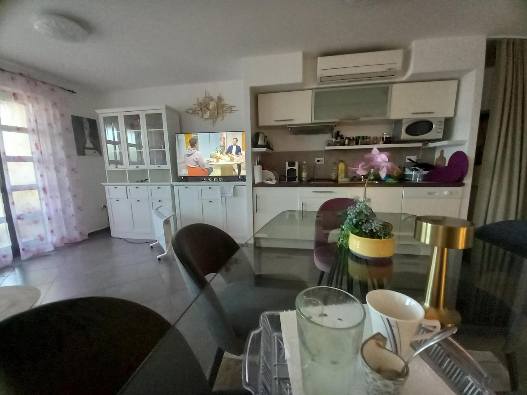 Apartmani Afrodita Sutivan Extérieur photo