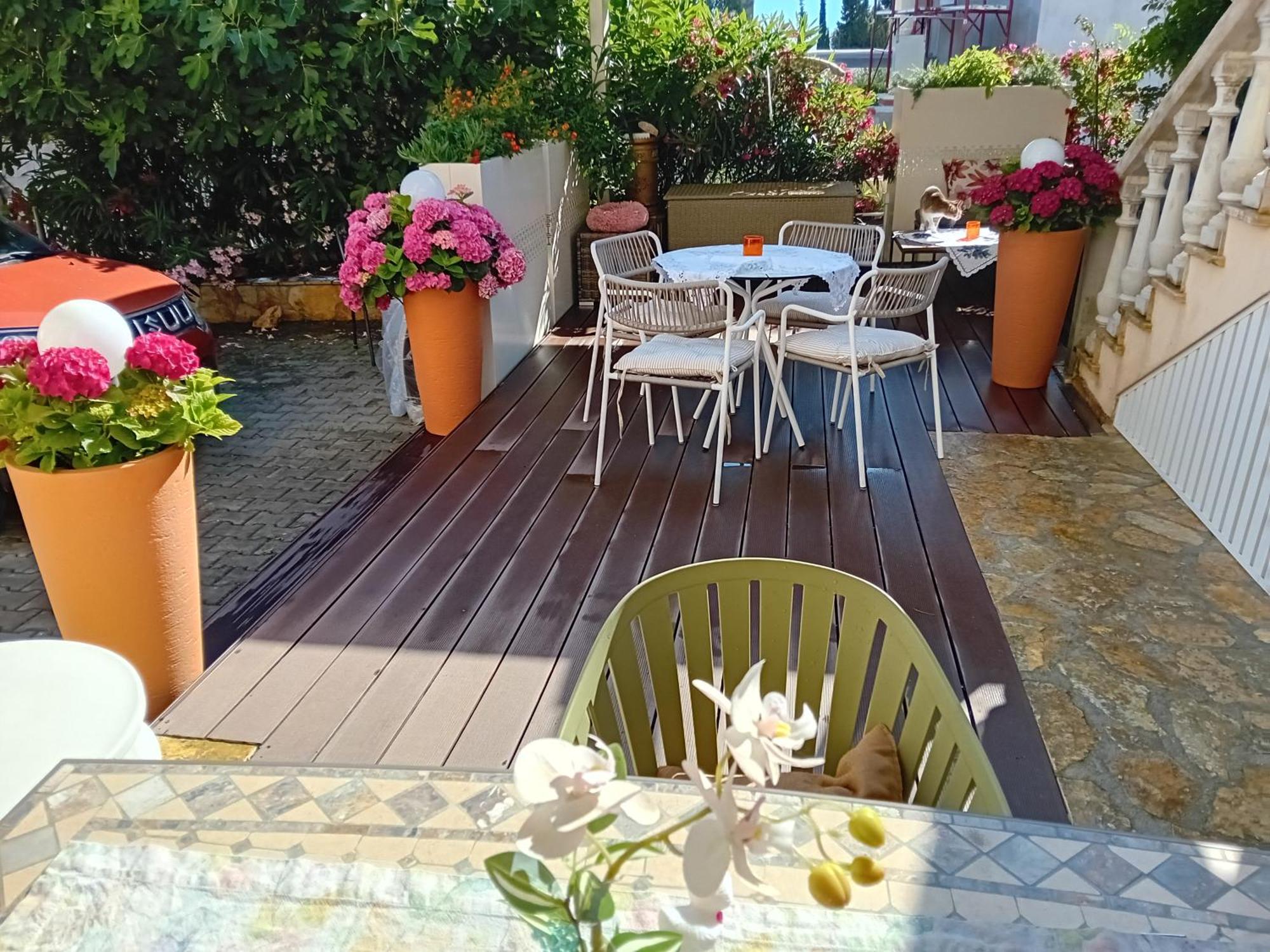 Apartmani Afrodita Sutivan Extérieur photo